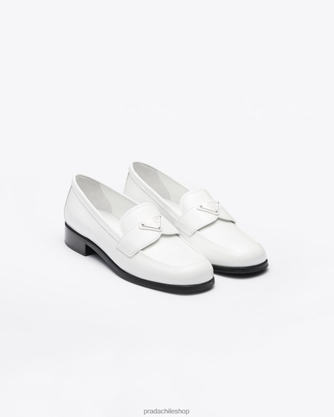 mocasines de charol mujer 6PH66B1046 Prada zapatos blanco